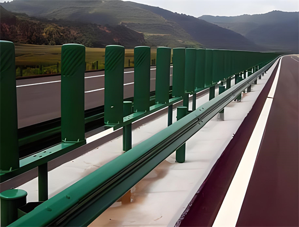 中卫三波护栏板在高速公路的应用